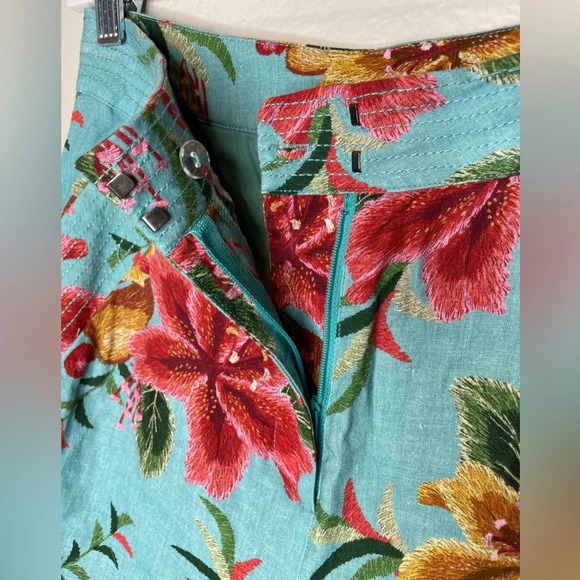 Farm Rio Anthropologie Melanie Bermuda Floral Print Shorts Size XS - Picture 7 of 13